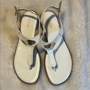 Michael Kors Elegant White Leather Thong Sandals -Size 10